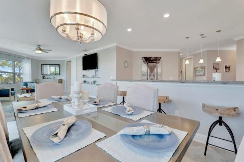 Condominio en alquiler en Bradenton, Florida, 2 dormitorios, 153.29 m2 № 1258304 - foto 11