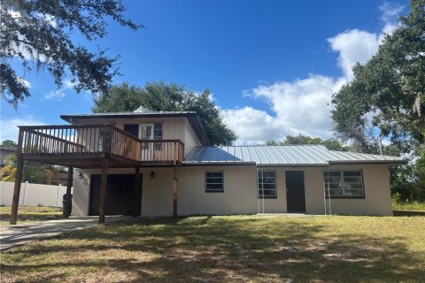 Casa en Lake Placid, Florida 3 dormitorios, 156.08 m2 № 2123411