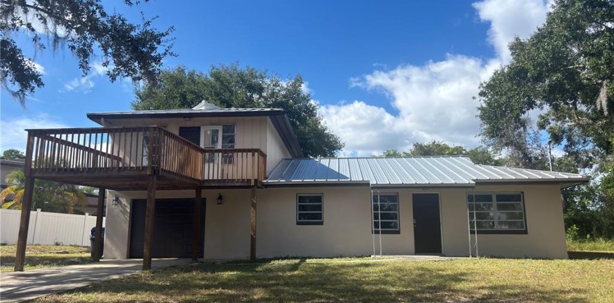 Casa en Lake Placid, Florida 3 dormitorios, 156.08 m2 № 2123411