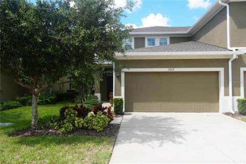Adosado en Brandon, Florida 3 dormitorios, 172.8 m2 № 2149562