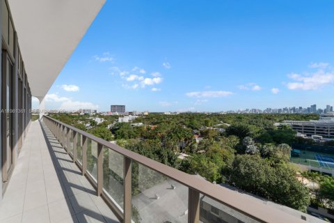 Condo in Miami, Florida, 4 bedrooms № 2052073 - photo 17