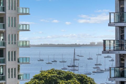 Condo in Miami, Florida, 4 bedrooms № 2052073 - photo 18