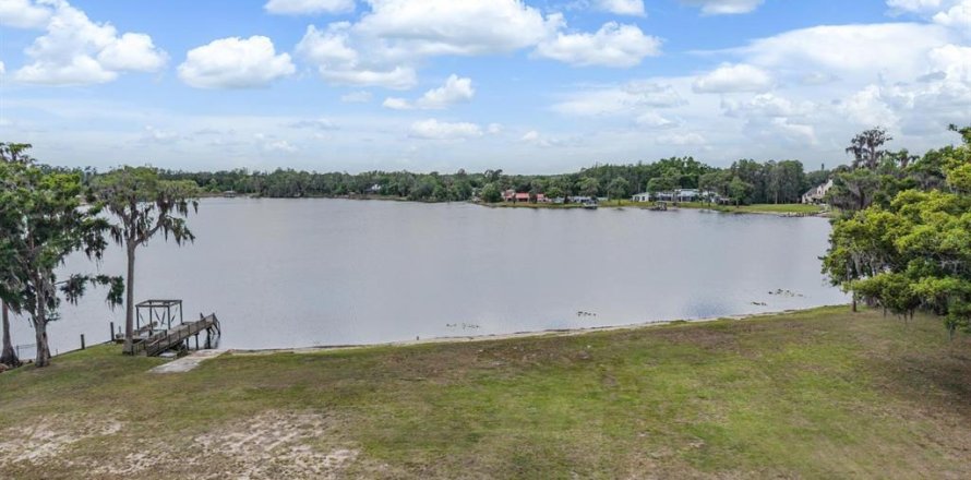 Land in Lutz, Florida № 2166200