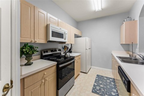 Copropriété à vendre à Kissimmee, Floride: 3 chambres, 117.8 m2 № 2377488 - photo 11