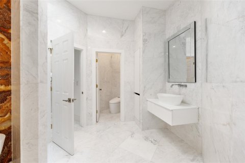 Villa ou maison à vendre à Ocala, Floride: 4 chambres, 358.51 m2 № 1876090 - photo 17