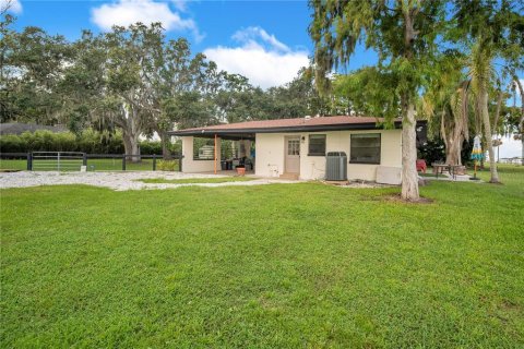 Villa ou maison à louer à Sanford, Floride: 2 chambres, 141.21 m2 № 1904430 - photo 3