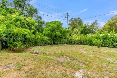 House in Fort Lauderdale, Florida 3 bedrooms, 98.76 sq.m. № 2276013 - photo 28