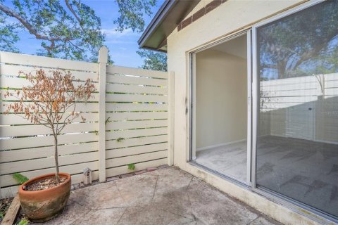 Condo in Sarasota, Florida, 2 bedrooms  № 1534238 - photo 19
