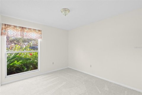 Condo in Sarasota, Florida, 2 bedrooms  № 1534238 - photo 25