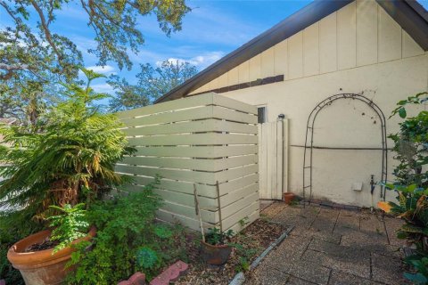 Condo in Sarasota, Florida, 2 bedrooms  № 1534238 - photo 21