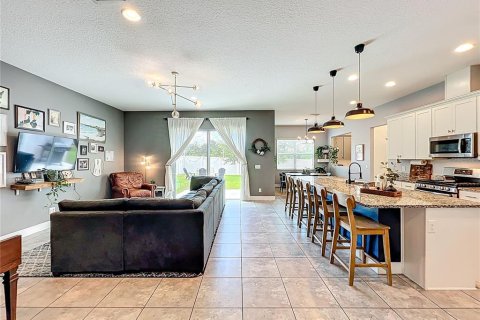 Casa en venta en Apopka, Florida, 5 dormitorios, 338.26 m2 № 1884403 - foto 18