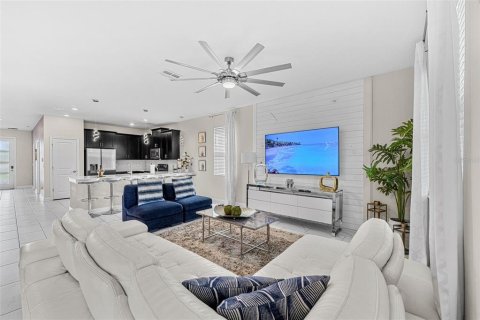 Villa ou maison à vendre à Davenport, Floride: 7 chambres, 373.37 m2 № 2322513 - photo 7