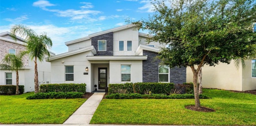 Villa ou maison à Davenport, Floride 7 chambres, 373.37 m2 № 2322513