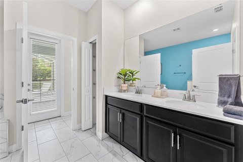 Villa ou maison à vendre à Davenport, Floride: 7 chambres, 373.37 m2 № 2322513 - photo 18