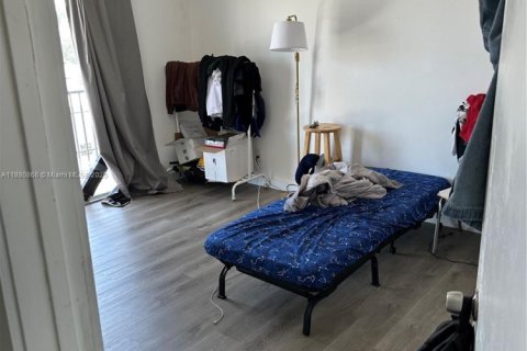 Снять в аренду кондоминиум в Халландейл-Бич, Флорида 1 спальня, 61.13м2, № 1977549 - фото 4