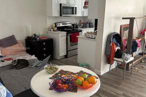 Снять в аренду кондоминиум в Халландейл-Бич, Флорида 1 спальня, 61.13м2, № 1977549 - фото 11