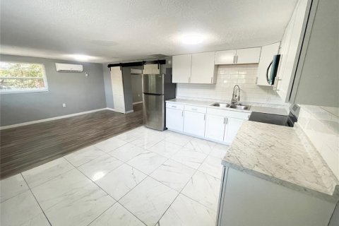 House in Fort Meade, Florida 3 bedrooms, 146.88 sq.m. № 2155379 - photo 28