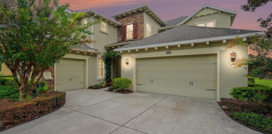 Villa ou maison à Lutz, Floride 5 chambres, 400.78 m2 № 2407020