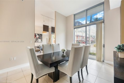 Immobilier commercial à vendre à Hollywood, Floride № 2054950 - photo 3