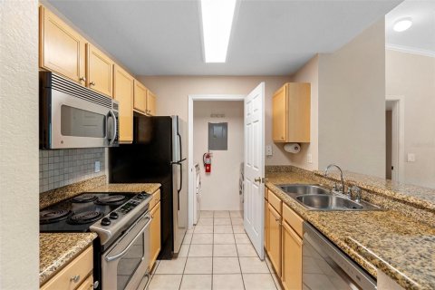 Condo in Orange City, Florida, 3 bedrooms  № 1827090 - photo 6