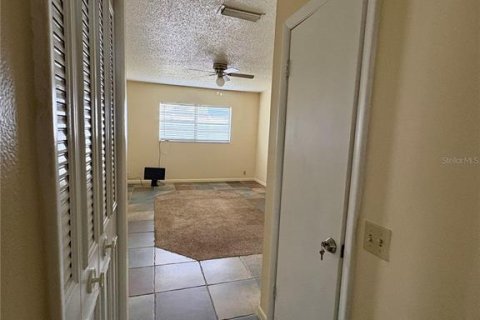 Villa ou maison à louer à Winter Haven, Floride: 3 chambres, 154.59 m2 № 2115827 - photo 17