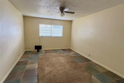 Villa ou maison à louer à Winter Haven, Floride: 3 chambres, 154.59 m2 № 2115827 - photo 18