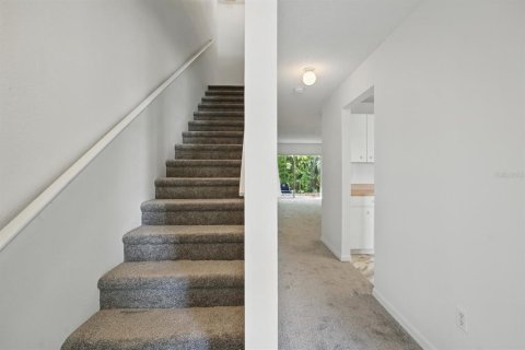 Townhouse in Port Orange, Florida 2 bedrooms, 128.11 sq.m. № 1691011 - photo 6