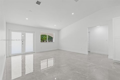 Villa ou maison à vendre à Homestead, Floride: 3 chambres, 204.57 m2 № 1953475 - photo 11