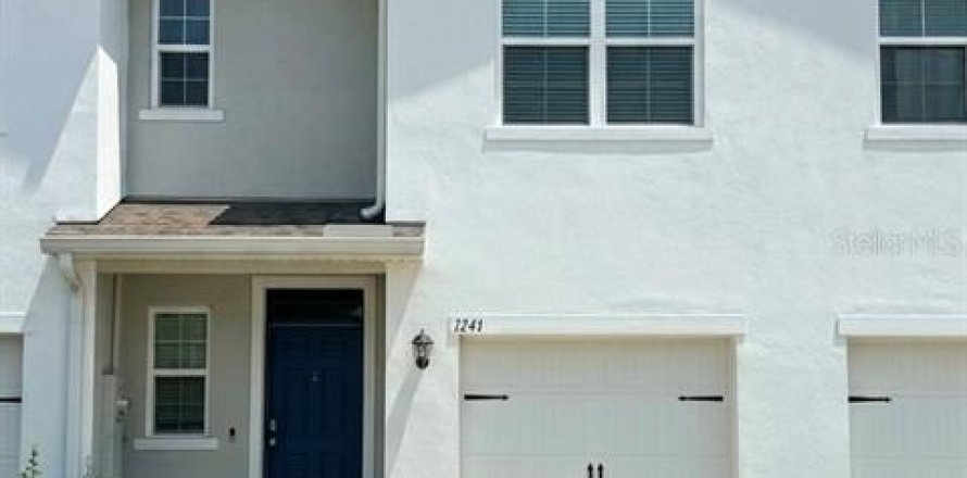 Touwnhouse à Davenport, Floride 3 chambres, 138.24 m2 № 2413737