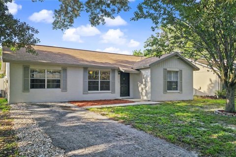Villa ou maison à New Port Richey, Floride 4 chambres, 140.19 m2 № 2360532