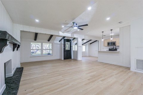 Villa ou maison à vendre à Wesley Chapel, Floride: 3 chambres, 160.72 m2 № 2105775 - photo 28
