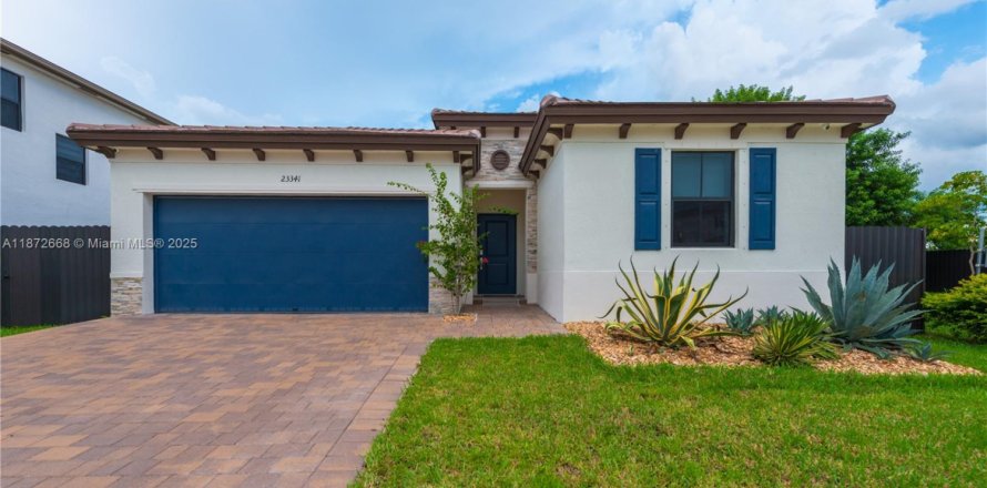 Villa ou maison à Miami, Floride 4 chambres, 176.89 m2 № 1927963