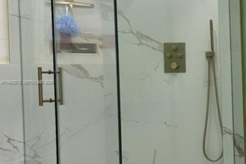 Touwnhouse à vendre à Homestead, Floride: 4 chambres, 161.28 m2 № 2004770 - photo 8