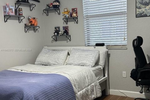 Touwnhouse à vendre à Homestead, Floride: 4 chambres, 161.28 m2 № 2004770 - photo 11