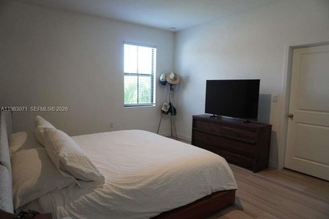 Touwnhouse à louer à Pompano Beach, Floride: 3 chambres, 148.36 m2 № 2026668 - photo 26
