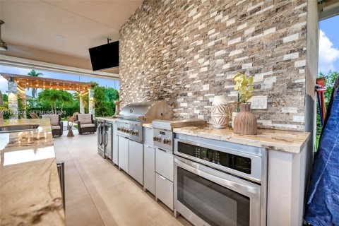 Купить виллу или дом в Майами, Флорида 5 спален, 343.92м2, № 2007035 - фото 28