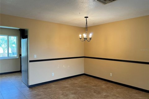 Condominio en alquiler en Punta Gorda, Florida, 2 dormitorios, 97.18 m2 № 2095803 - foto 8
