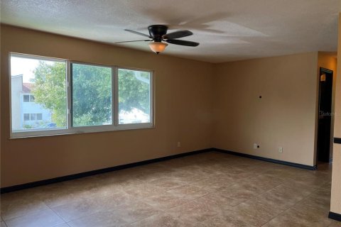 Condominio en alquiler en Punta Gorda, Florida, 2 dormitorios, 97.18 m2 № 2095803 - foto 4