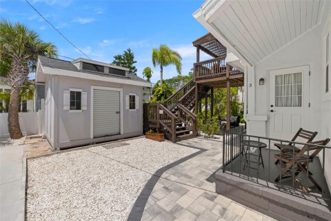 Immobilier commercial à vendre à Saint Pete Beach, Floride: 5 chambres, 224.92 m2 № 1884947 - photo 27