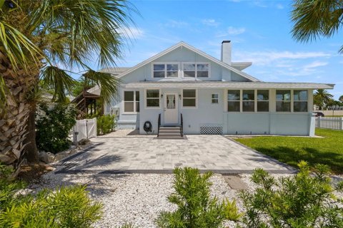 Immobilier commercial à vendre à Saint Pete Beach, Floride: 5 chambres, 224.92 m2 № 1884947 - photo 7