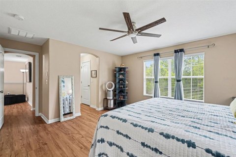Townhouse in Tampa, Florida 3 bedrooms, 184.69 sq.m. № 2093983 - photo 20