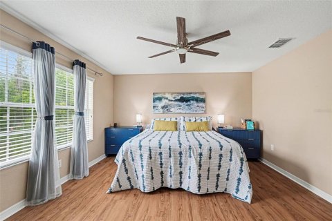 Townhouse in Tampa, Florida 3 bedrooms, 184.69 sq.m. № 2093983 - photo 21