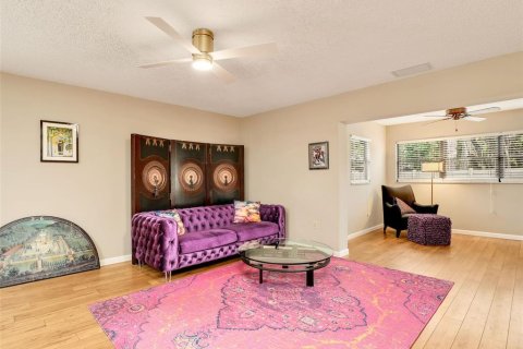 House in Sarasota, Florida 2 bedrooms, 134.8 sq.m. № 2092191 - photo 17