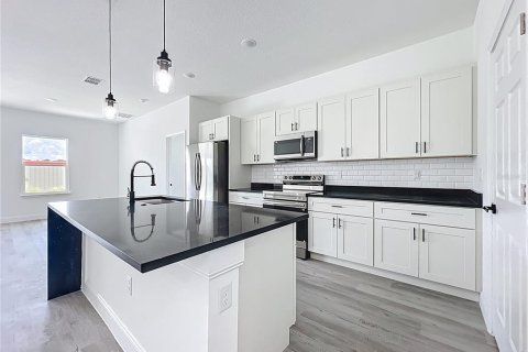 Casa en venta en Ocala, Florida, 4 dormitorios, 163.97 m2 № 1906663 - foto 11