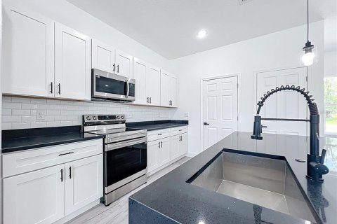 Casa en venta en Ocala, Florida, 4 dormitorios, 163.97 m2 № 1906663 - foto 14