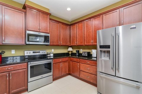 House in Sun City Center, Florida 2 bedrooms, 139.63 sq.m. № 1581765 - photo 14