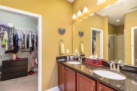House in Sun City Center, Florida 2 bedrooms, 139.63 sq.m. № 1581765 - photo 17