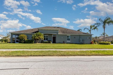House in Sun City Center, Florida 2 bedrooms, 139.63 sq.m. № 1581765 - photo 28