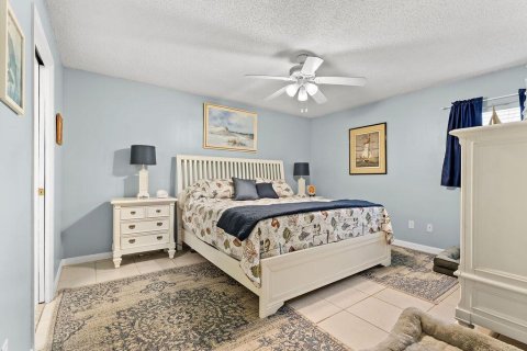 Villa ou maison à vendre à St. Lucie, Floride: 3 chambres, 195.84 m2 № 2417764 - photo 6