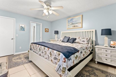 Villa ou maison à vendre à St. Lucie, Floride: 3 chambres, 195.84 m2 № 2417764 - photo 25